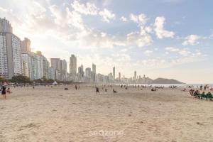 Apartamentos a 50m da Praia Principal em BC - MRD