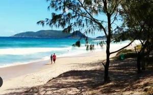 Apto 4 na praia do Campeche Florianópolis