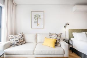 Paarl Studio 138 - Ultra Modern Apartment with AC and onsite Parking