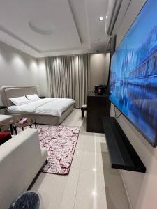 استديو فاخر بالصحافة