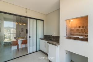 Apto c Churrasqueira a 550m da Praia UPS1002