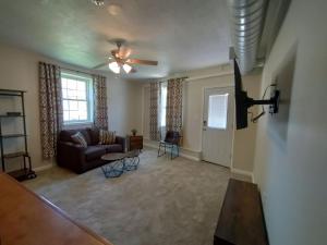 Neville Island Motel - Ubytování bez kategorie ve městě Pittsburgh