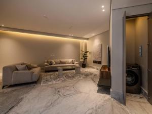 New Cairo Calm and Central 2 Bedroom