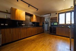 Windsor Apartment 3MBRs By Boutique Residence