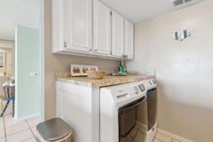 Amelia Surf and Racquet Club Condo - 3rd Floor Ocean Front - Pools - Tennis Courts - Sleeps 4