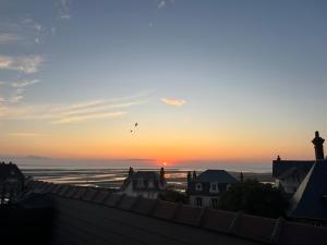 Appartements Appartement familial - 2 toits terrasses - vue mer - hyper centre d-Houlgate : photos des chambres