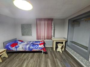 Marselos happy house