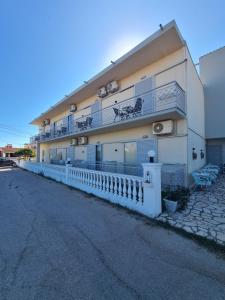 Ionian Boutique Apartments - Corfu Seaside Getaways