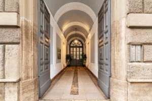 Castro Pretorio 21 - FromHometoRome