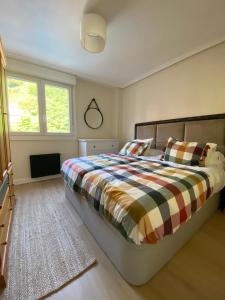 Apartamento playa pádel piscinas parking