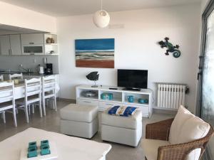 Increible departamento con vista panoramica en primera linea del mar