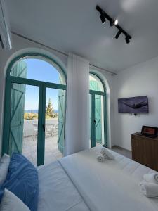 MiLen by Santorini Residence