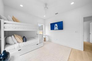 513 on 30A By Stay on 30A, Bikes & Community Pool!