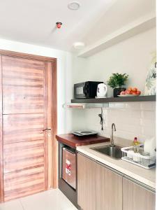 BeccasBedsit2atHorizonsTower2