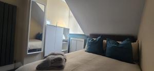 Stylish 4 bed in Central Conwy