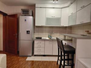 Shady Escape - Terrace Apartment