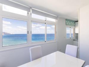 Live Candelaria Atlantic Pearl