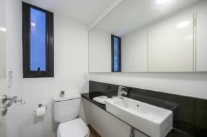 MOT Honduras 5760 Lux 3 Bd Gastronomic Area