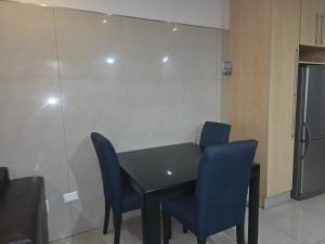 Glammys Suites at Hydro Park