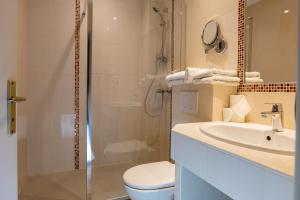 Hotels Hotel Village Motel : photos des chambres