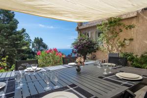 Villas Villa with Panoramic Sea View & Private Pool Roquebrune-Cap-Martin & Monaco : photos des chambres