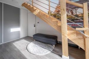 Modern apartment -1BR- 4P- Montreuil with Balcony