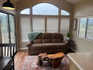 Rogue River Landing Resort Cabins