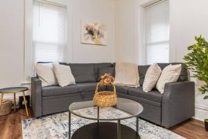 Entire Duplex - 2 Units