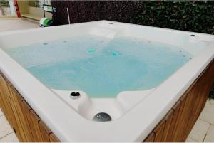 Apartamento con piscina en el rodadero Eificio VITA