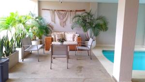 Bello Horizonte y CC ZAZUE