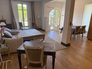 Villas Magnifique villa pieds dans l eau Saint Jean Cap Ferrat : photos des chambres