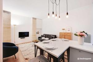 Modern apartment - 2BR-6P-Oberkampf
