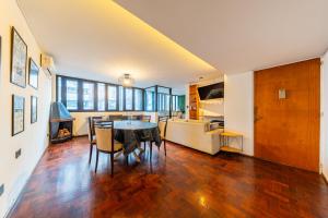 Espacioso depto con cochera