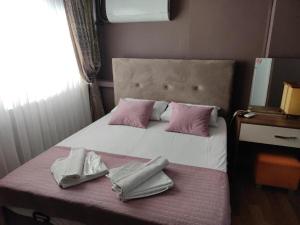 Grey House Apartments B Block