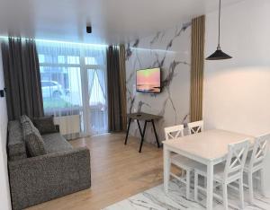 Львів Шевченківський район Брюховичі Апартаменти в лісопарковій зоні 20 хв до центру на авто