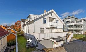 Central apartment - Free parking and Wi-Fi - 4hvězdičkové hotely ve městě Lillehammer