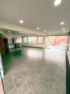 Urban Oasis House Deluxe