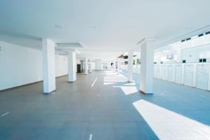 Há 250 metros do mar, apto novo na praia de Palmas - 0141