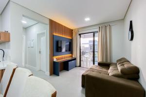 Há 250 metros do mar, apto novo na praia de Palmas - 0141