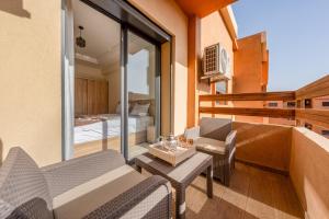 Cocon Sable piscine et parking