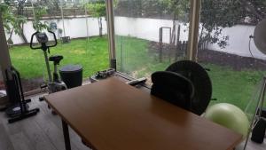 Bilocale EUR Grotta Perfetta 50mq casa 32mq sala hobbies e 250mq giardino