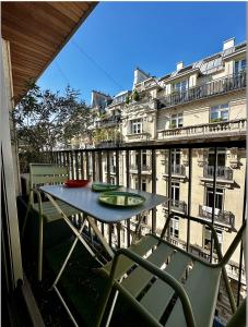 35m2 studio with balcony and extra bedroom