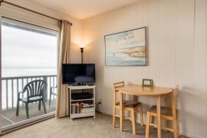 Pacific Sands Resort #19A