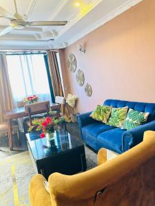 Elegant & Modern 3-Bedroom Apartment Central Downtown Escape