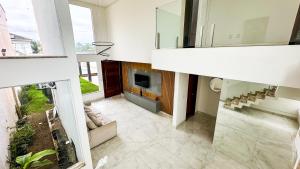 Mansão Climatizada com piscina e churrasqueira