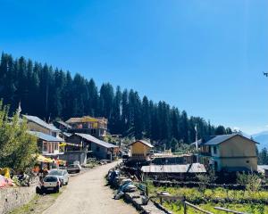 The Ivy Mansion Sethan