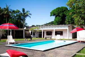 Refúgio na Praia 2 Piscinas