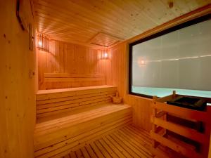 Arom Wongamat Pattaya