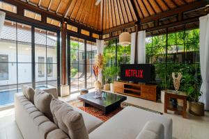 Boholuma Villas by Pertama Management