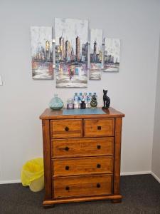 Guest Room with Ensuite in Modern Home